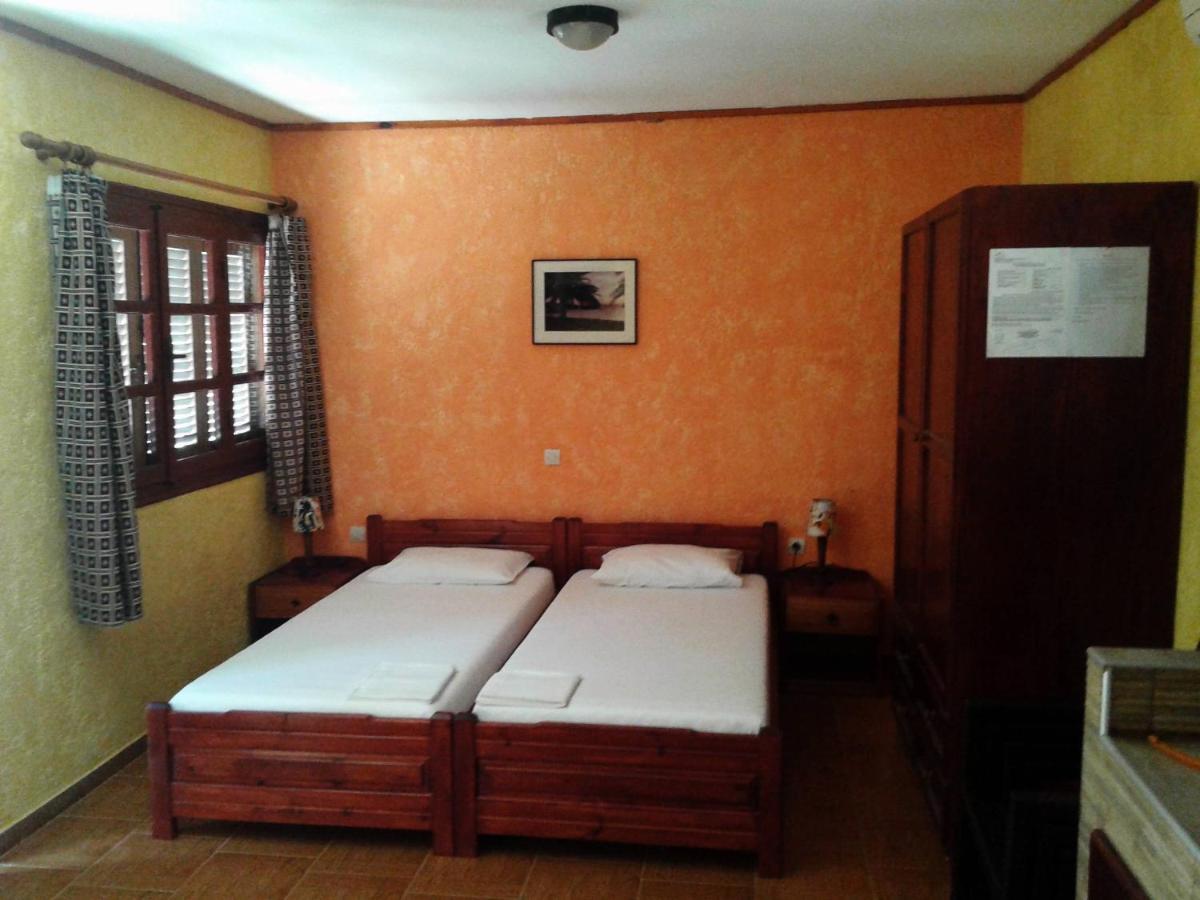 Sunrise Apartments Palaikastro Exterior foto